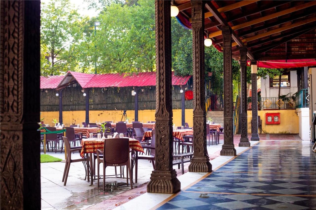 Amantra Shilpi Resort Udaipur Exterior foto